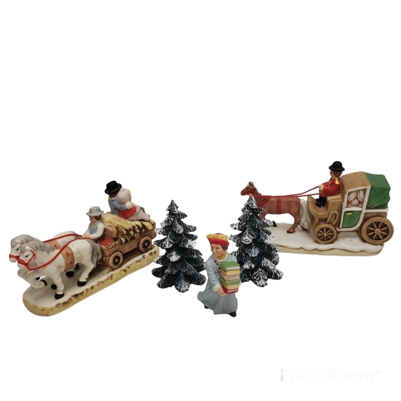 Lefton Holiday Vintage Lefton 987 Colonial Christmas Village